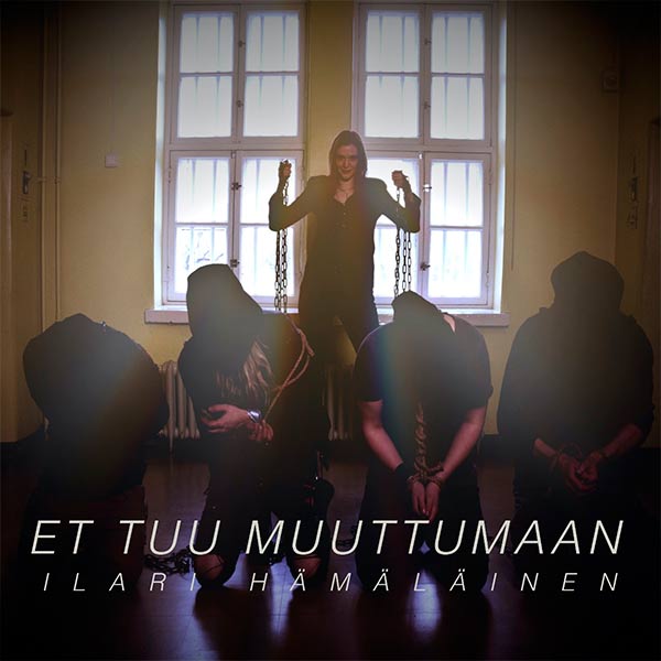 Ilari Hämäläisen Et Tuu Muuttumaan -singlen videon kuvaukset lähtivät hyvällä tavalla lapasesta Hämeenlinnan vankilamuseossa